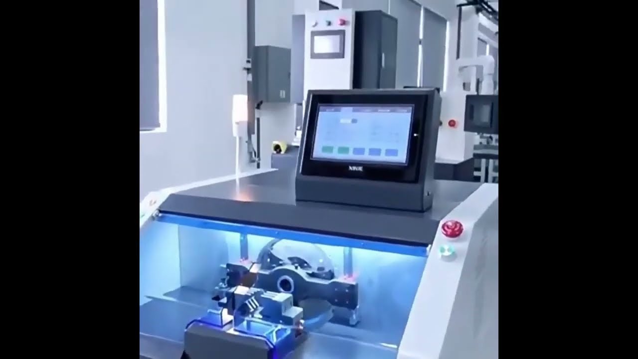 Flipping And Cutting Aluminum Foil Stripping Machine