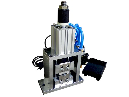 آلة قطع رقائق الألومنيوم عمودية WPM-901